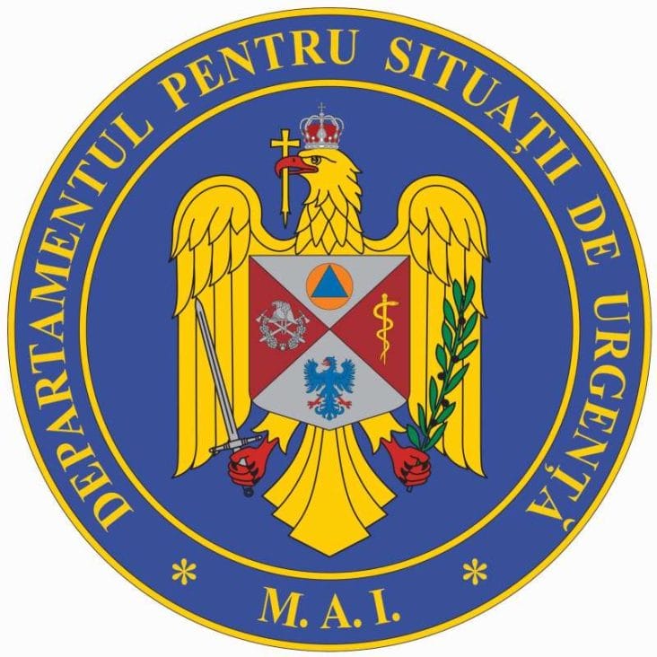 Știri de azi | DSU: Risc de desprindere a elicelor unei turbine eoliene la un cămin de bătrâni de la Poarta Albă; 70 de persoane, relocate - Știri de azi | 