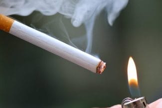 Știri de azi | Câte minute de viaţă pierd fumătorii cu o singură ţigară, potrivit unei noi analize - Știri de azi | 