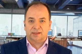 Știri de azi | Analist economic: incertitudine şi îngrijorare printre investitori, pierderi de peste 11 miliarde de lei pe BVB. Deprecierea ne afectează pe toţi, pe bursă sunt şi banii din pilonul II de pensii. Unde duce „joaca de-a economia” a lui Călin Georgescu - Știri de azi | 