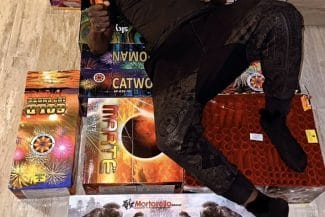 balotelli.jpg - Știri de azi Știri de azi | Înainte de Anul Nou, Balotelli face glume, la 13 ani după ce şi-a incendiat casa în timp ce juca la Manchester City - Știri de azi |