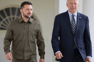 Știri de azi | Biden anunţă lansarea unui program de ajutor în domeniul securităţii destinat Ucrainei în valoare de 2,5 miliarde $ - Știri de azi | 