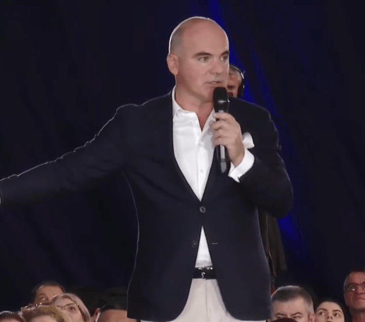 Știri de azi | Rareş Bogdan susţine intrarea PNL în opoziţie, după alegerile parlamentare: O nouă alianţă cu PSD ar însemna „că suntem complet cretini”! - Știri de azi | 