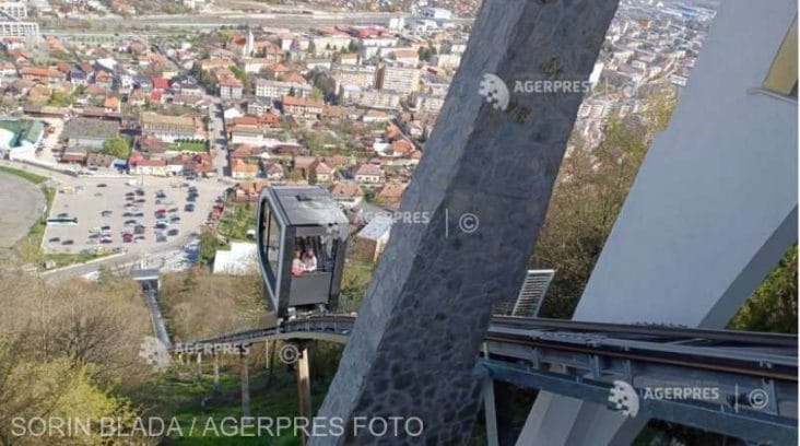 Știri de azi | Hunedoara: Telecabina de la Cetatea Deva a fost oprită până pe 8 ianuarie - Știri de azi | 