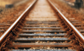 media-169317468380007300.png - Știri de azi Știri de azi | Circulația feroviară este afectată până luni în stația Pufești, Vrancea, din cauza închiderii unei linii pentru desfășurarea unor lucrări - Știri de azi |