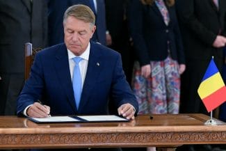 media-172829363886434700.jpg - Știri de azi Știri de azi | Klaus Iohannis a semnat decretul: Recheamă în țară un ambasador al României - Știri de azi |
