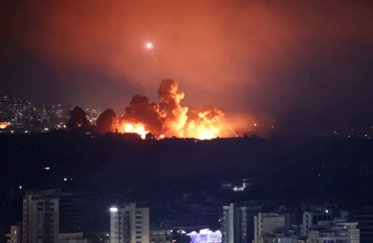 Știri de azi | Atacuri sângeroase în sudul Libanului: cel puțin nouă morți în urma loviturilor israeliene - Știri de azi | 