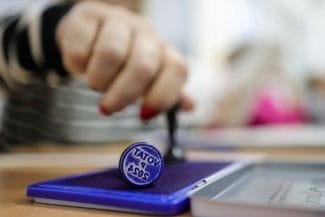 Știri de azi | Presidential election 2024/AEP: As many as 3,352 people voted in the diaspora until 9.00 am - Știri de azi | 