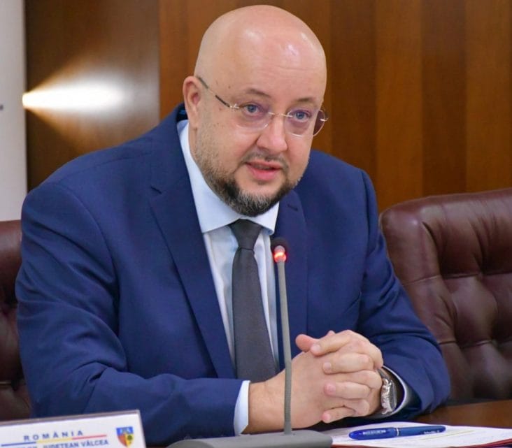 media-173384335761001000.jpg - Știri de azi Știri de azi | Constantin Rădulescu: Contract de lucrări semnat! Construim a doua clădire de spital, după Revoluție, la SJU Vâlcea! - Știri de azi |