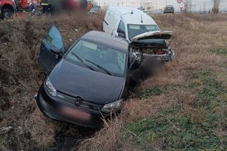 Știri de azi | Opt persoane implicate într-un accident în județul Sibiu - Știri de azi | 