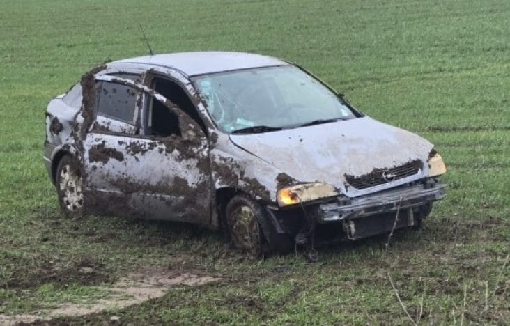 media-173548207099389400.jpg - Știri de azi Știri de azi | VIDEO FOTO Accident grav, între Tulcea și Constanța; Două persoane sunt rănite după ce au ajuns cu mașina în câmp - Știri de azi |