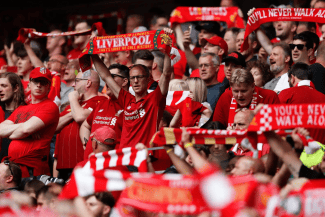 media-173553998649349100.png - Știri de azi Știri de azi | Ludek Miklosko, bolnav de cancer, primit cu entuziasm de fanii lui West Ham United: Am decis să nu fac chimioterapie - Știri de azi |