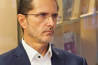 Știri de azi | Vasile Bănescu demontează afirmaţiile lui Călin Georgescu despre religie - Știri de azi | 