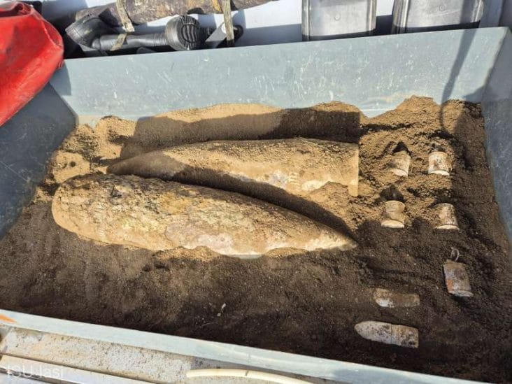 01cf7be6-8e42-4b61-9d8c-a72e553db2c9.jpg - Știri de azi Știri de azi | Iaşi: Salvatorii de la ISU, solicitaţi în trei localităţi pentru ridicarea muniţiei de război neexplodată - Știri de azi |