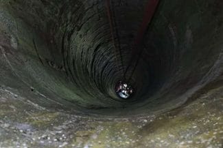 1ac35f8d-8312-4dff-9b42-960b5260ca22.jpg - Știri de azi Știri de azi | Dolj: Pompierii au salvat un bărbat care căzuse într-o fântână - Știri de azi |