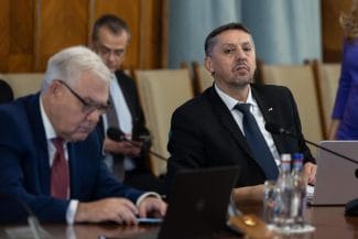 471970105-1070624728425331-1690875798892736334-n.jpg - Știri de azi Știri de azi | Ministrul Educaţiei, despre o candidatură la prezidenţiale: Dacă este doar o discuţie politică prin care să-ţi ceară cineva să faci acest lucru, nu aş face-o - Știri de azi |