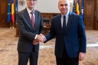 Știri de azi | Ilie Bolojan, preşedintele Senatului, întâlnire cu ambasadorul Germaniei în România: Discuţii privind situaţia politică actuală din România şi Germania, provocările şi oportunităţile comune din contextul european - Știri de azi | 