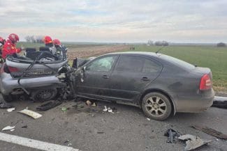 Știri de azi | Dolj: Trei morţi şi trei răniţi, într-un accident rutier produs pe DN 6/ Traficul în zonă, blocat - Știri de azi | 