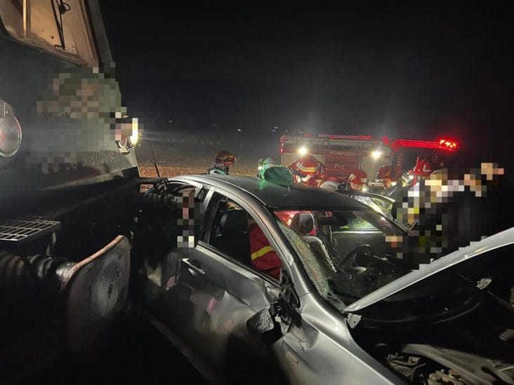Știri de azi | Mureş: Mecanicul trenului implicat în accidentul feroviar soldat cu cinci răniţi consumase alcool - Știri de azi | 
