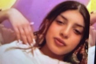 adolescenta.jpg - Știri de azi Știri de azi | O adolescentă de 15 ani, din judeţul Alba, dată dispărută de către familie, a fost găsită în Bucureşti. Fata le-a spus poliţiştilor că nu vrea să se întoarcă acasă - Știri de azi |