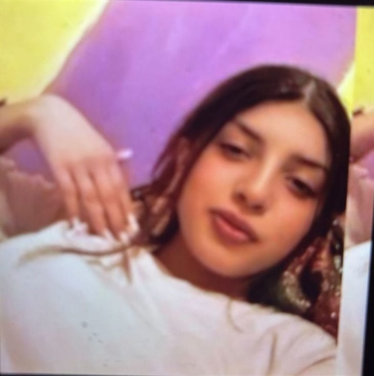 adolescenta.jpg - Știri de azi Știri de azi | O adolescentă de 15 ani, din judeţul Alba, dată dispărută de către familie, a fost găsită în Bucureşti. Fata le-a spus poliţiştilor că nu vrea să se întoarcă acasă - Știri de azi |