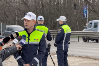 bogdan-oproiu.png - Știri de azi Știri de azi | Direcţia Rutieră a IGPR: Ne aflăm într-o etapă de debut a sistemului e-Sigur, îl întâlnim pe A1, A2 şi pe DN 2, dar treptat va fi introdus la nivelul întregii ţări/ Scopul principal este reducerea cu 50% a mortalităţii prin accidente rutiere până în 2030 - Știri de azi |