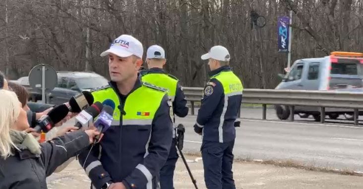 Știri de azi | Direcţia Rutieră a IGPR: Ne aflăm într-o etapă de debut a sistemului e-Sigur, îl întâlnim pe A1, A2 şi pe DN 2, dar treptat va fi introdus la nivelul întregii ţări/ Scopul principal este reducerea cu 50% a mortalităţii prin accidente rutiere până în 2030 - Știri de azi | 