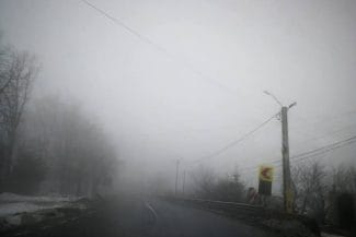 Știri de azi | Infotrafic: Ceaţă deasă pe mai multe drumuri din 13 judeţe ale ţării/ Vizibilitatea este sub 200 de metri, iar pe alocuri chiar sub 50 de metri - Știri de azi | 