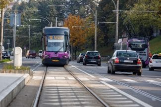 Știri de azi | Creştere semnificativă a numărului de călătorii cu transportul în comun, la Cluj-Napoca, în 2024 faţă de 2023/ S-au înregistrat peste 233 de milioane de călătorii în zona urbană şi metropolitană - Știri de azi | 