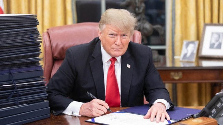 Știri de azi | Donald Trump ia în considerare un plan de creştere a taxelor vamale mai limitat, potrivit Washington Post; Trump contestă informaţiile - Știri de azi | 