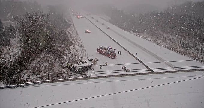 Știri de azi | „Furtună de iarnă” în SUA: Stare de urgenţă declarată în Kentucky, Virginia, Kansas, Arkansas şi Missouri – VIDEO - Știri de azi | 