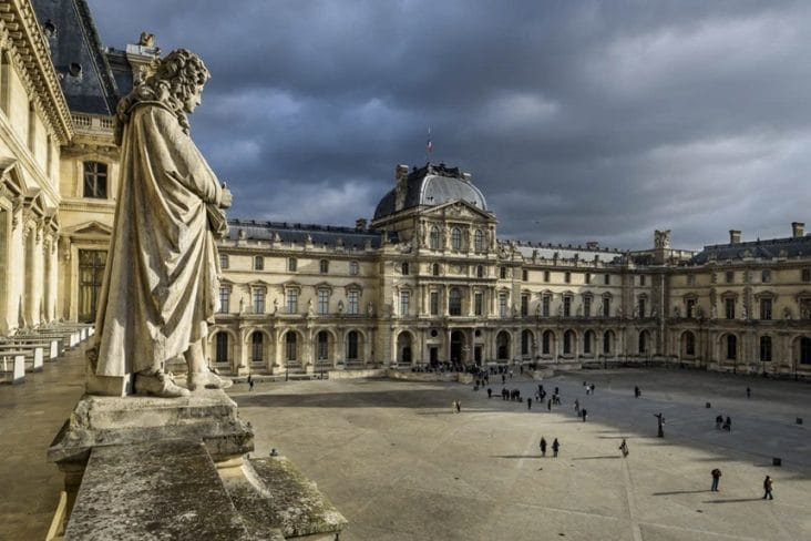 Știri de azi | Muzeul Luvru este deteriorat şi supraaglomerat, avertizează directoarea. „Mona Lisa” are nevoie de o sală proprie dedicată - Știri de azi | 