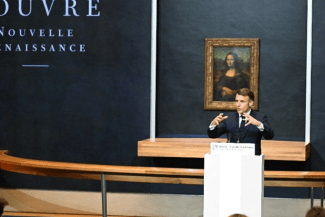Știri de azi | Macron anunţă „Noua Renaştere a Luvrului”, un plan vast de adaptare a muzeului la vizite masive, crearea unei noi intrări, mutarea „Giocondei” într-un spaţiu special dedicat, renovări ample şi introducerea unui bilet mai scump pentru străinii din afara UE - Știri de azi | 