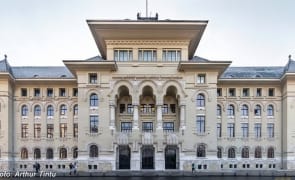 Știri de azi | Lupte politice la Primăria București: ‘Singurii responsabili pentru capturarea Primăriei de către PSD-PNL-PUSL sunt cei din USR’ (fost candidat AUR) - Știri de azi | 