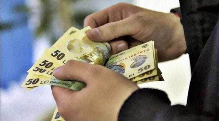 Știri de azi | Bugetarii din Slatina vor avea salarii mărite cu 15% din 2025: Banii se virează din februarie - Știri de azi | 