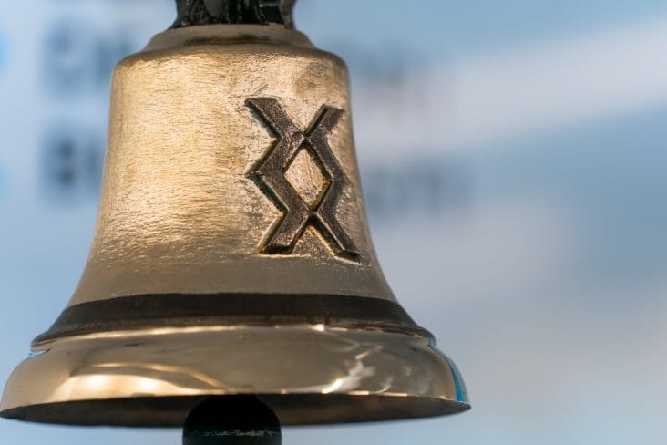 Știri de azi | Tranzacţii de peste 50 de milioane de lei în ultima şedinţă de tranzacţionare a săptămânii la Bursa de Valori Bucureşti - Știri de azi | 