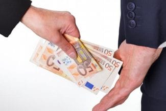 media-172258064674885500.jpg - Știri de azi Știri de azi | Acuzații de corupție în Ucraina: Parlamentari de opoziţie iniţiază procedura pentru demiterea ministrului energiei - Știri de azi |