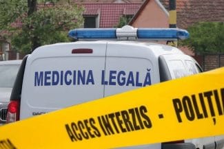 Știri de azi | Scene șocante lângă București! Cadavrul unei femei, descoperit la marginea unei păduri din Bragadiru. Polițiștii încearcă să identifice victima - Știri de azi | 