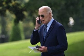 Știri de azi | Controversă imensă pe final de mandat: Joe Biden îl decorează pe George Soros - Știri de azi | 
