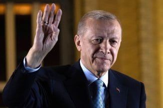 Știri de azi | Erdogan avertizează forțele kurde: „Nu există loc pentru teroriști” în Siria - Știri de azi | 