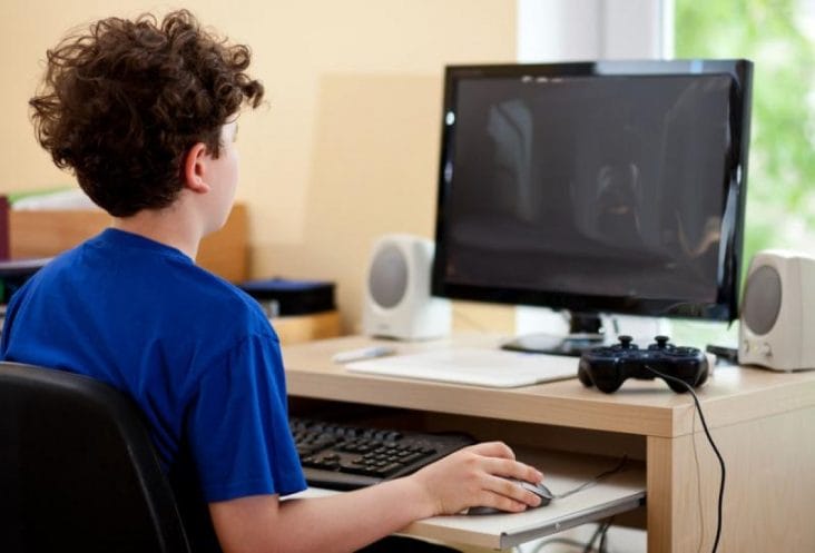 media-172951699014422700.jpg - Știri de azi Știri de azi | Tot mai mulți copii sunt diagnosticați cu ‘fobie școlară’; Cei mai mulți dintre ei trebuie să înveţe acasă - Știri de azi |