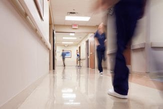 Știri de azi | Spitalul Judeţean Sibiu va avea cel mai performant robot pentru soluţii citostatice - Știri de azi | 