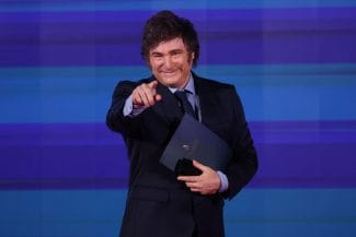 Știri de azi | Javier Milei, președintele Argentinei: ‘Nu cumva birocrații de la Bruxelles au suspendat alegerile din România doar pentru că nu le-a plăcut cine a câștigat?’ - Știri de azi | 