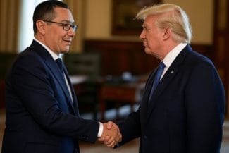 Știri de azi | VIDEO Posibil candidat la prezidențiale, Victor Ponta se duce în SUA la ‘întronizarea’ lui Donald Trump - Știri de azi | 