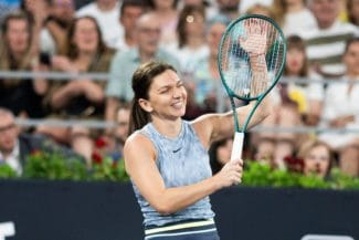 media-173544946524105300.jpg - Știri de azi Știri de azi | Foto Simona Halep și Loredana Groza au petrecut Revelionul în Poiana Brașov - Știri de azi |