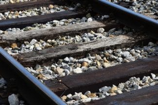 media-173619449112932700.jpg - Știri de azi Știri de azi | Trafic feroviar restricţionat pe un fir din zona Moldovei: un tren de marfă a deraiat - Știri de azi |