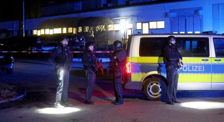 media-173628089002045700.jpg - Știri de azi Știri de azi | Atac armat în sudul Germaniei: cel puțin doi morți / Ucigașul era mascat - Știri de azi |