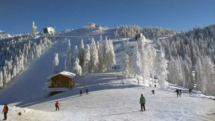 Știri de azi | Probleme la munte: S-au închis pârtii importante/ Nu funcționează nici telecabina - Știri de azi | 