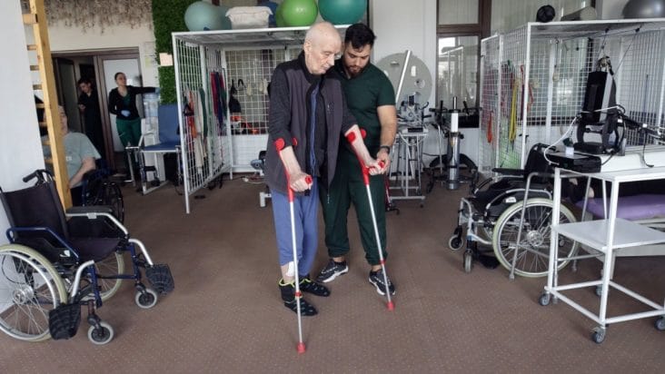 Știri de azi | Pieton cu 6 fracturi în urma unui accident rutier, recuperat rapid la Spitalul `Sfântul Sava cel Sfințit` - Știri de azi | 