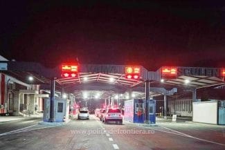 Știri de azi | Românii pot circula liber şi pe rutele terestre, de la 1 ianuarie 2025, în ţările din Spaţiul Schengen/ Ce presupune acest lucru şi în ce condiţii mai pot face controale poliţiştii de frontieră - Știri de azi | 