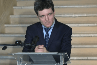 screenshot-2024-12-16-190059.png - Știri de azi Știri de azi | Nicuşor Dan: Am crescut veniturile din vânzarea autorizaţiilor de circulaţie pentru autovehicule grele, în mare parte datorită digitalizării acestui serviciu / Creşterea, de la 17 milioane de lei în 2020, la 37,9 milioane de lei în 2024 - Știri de azi |